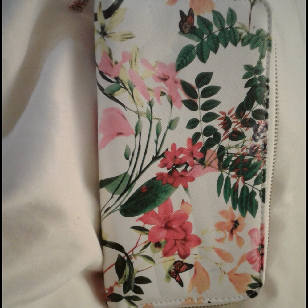 Wallet - Picture 4 of 4